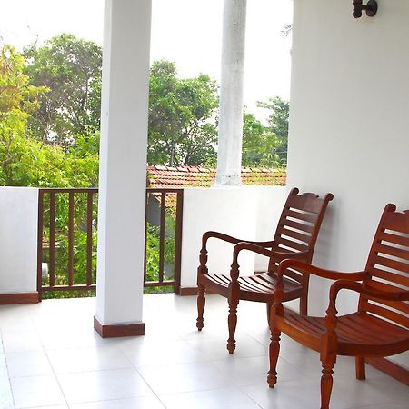 Himawari Beach Villa Матара Экстерьер фото