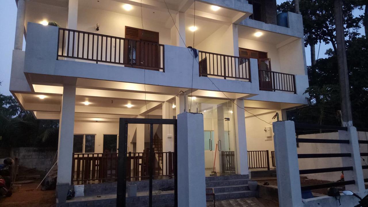 Himawari Beach Villa Матара Экстерьер фото